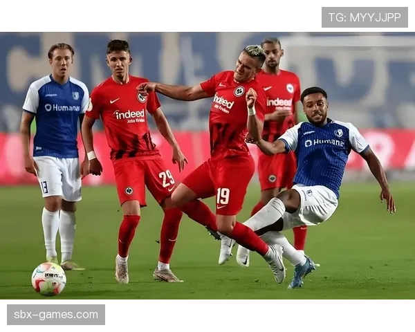 格罗宁根中场展现卓越组织能力，率队持续回暖