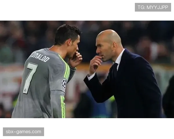 拉科鲁尼亚定位球建功，助球队逆转取胜关键战