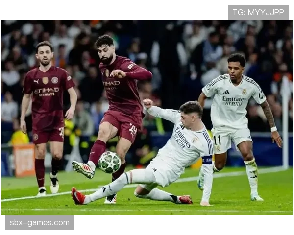 德布劳内 vs 巴尔韦德:中场组织与推进效率对比 德布劳内 vs 巴尔韦德:中场组织与推进效率对比